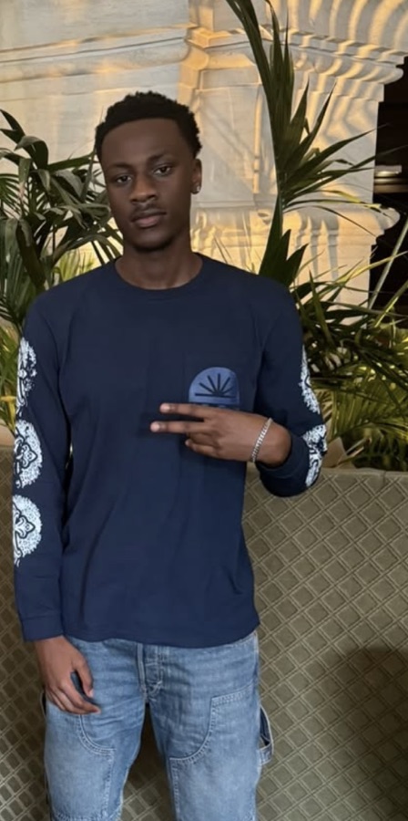 AD